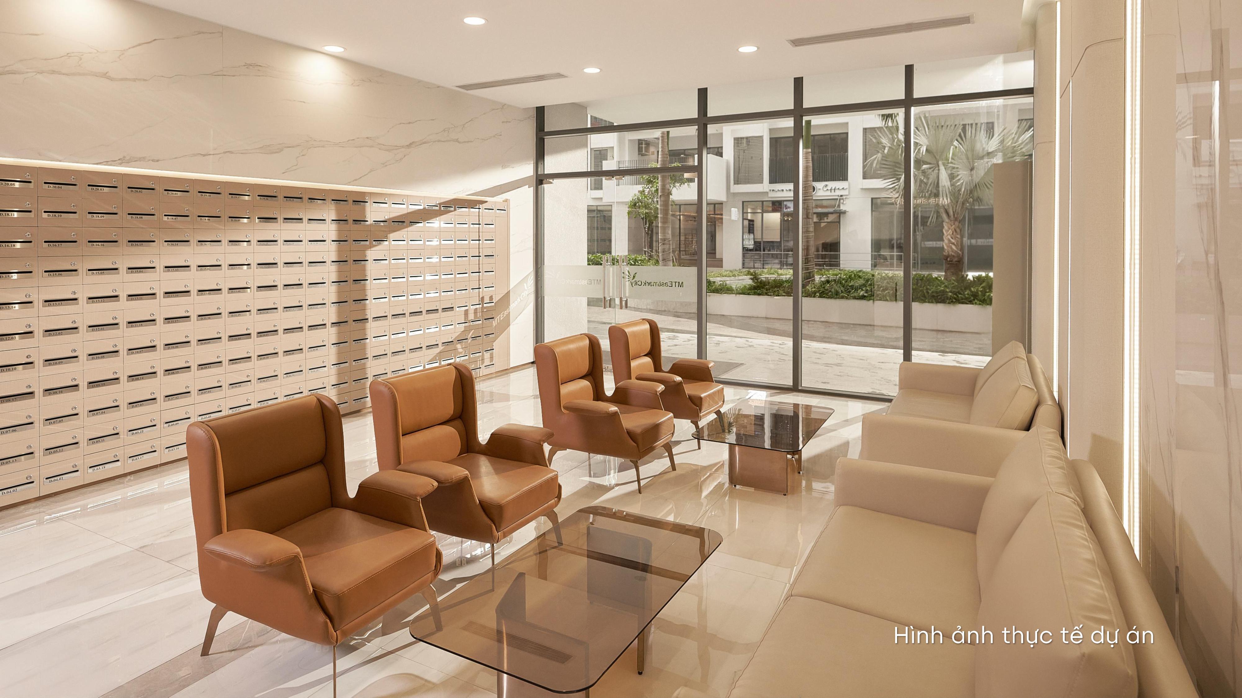 Ảnh thực tế sảnh chờ và hộp thư cư dân MT Eastmark City