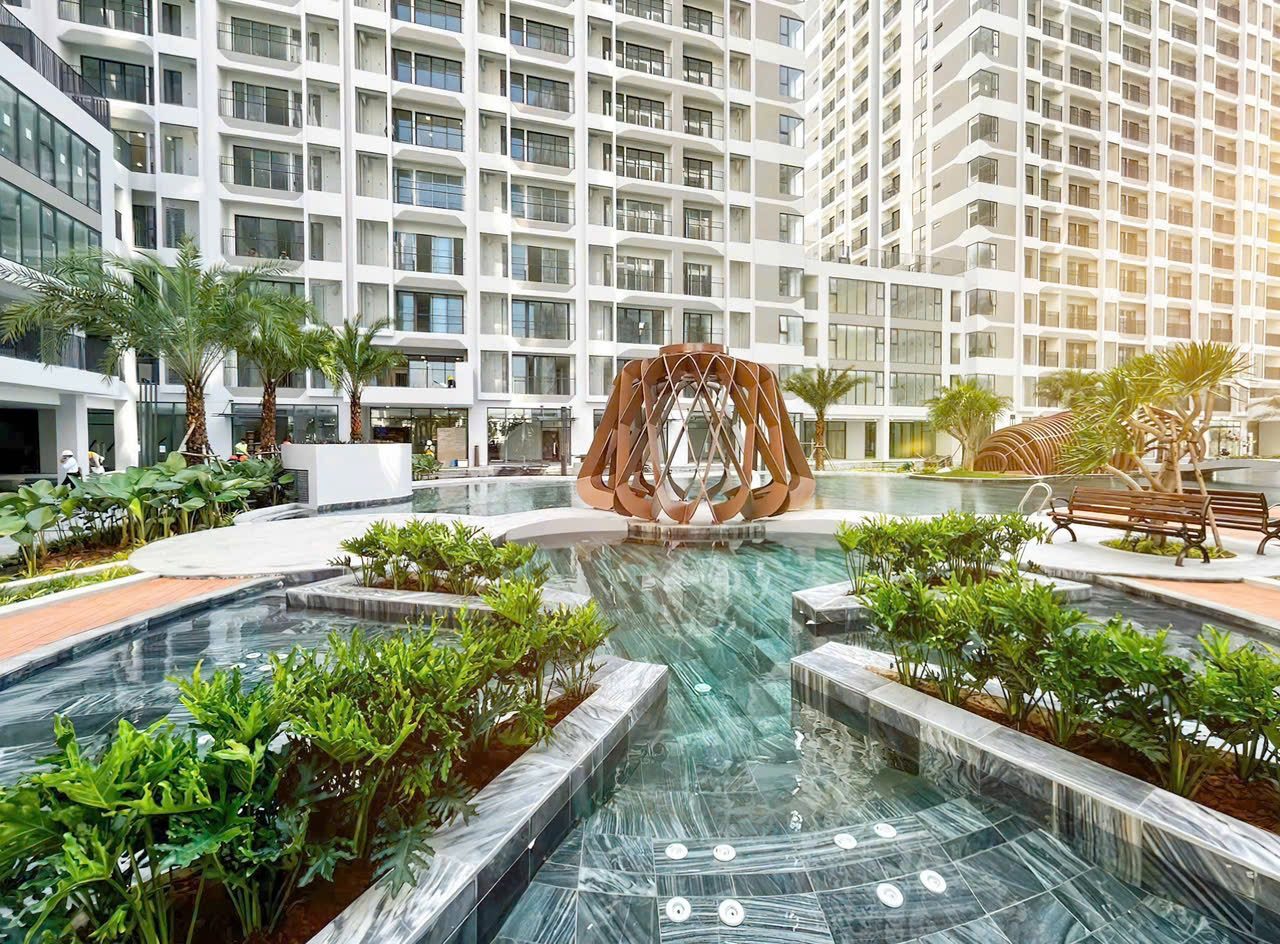 Ảnh thực tế cảnh quan và tiểu cảnh hồ bơi MT Eastmark City