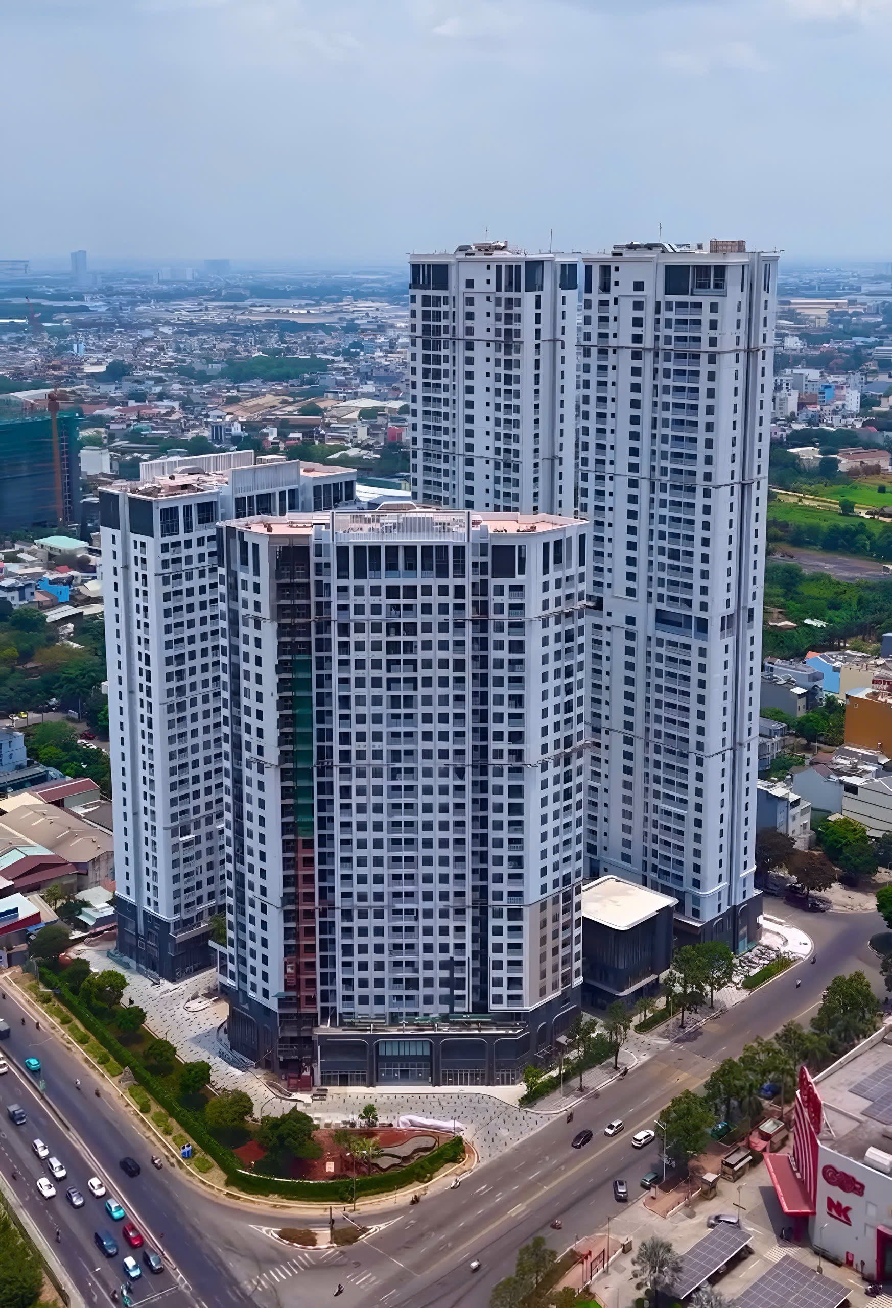 Tiến độ cụm tháp Green Skyline đã cất nóc