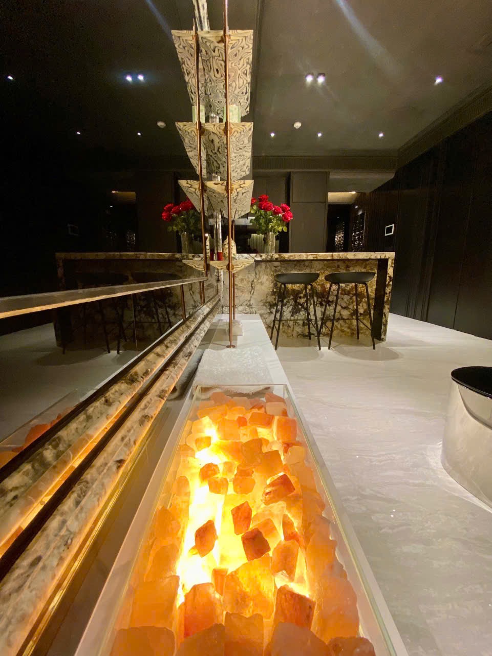 Quầy bar mini thực tế căn hộ 1PN The Opera Residence